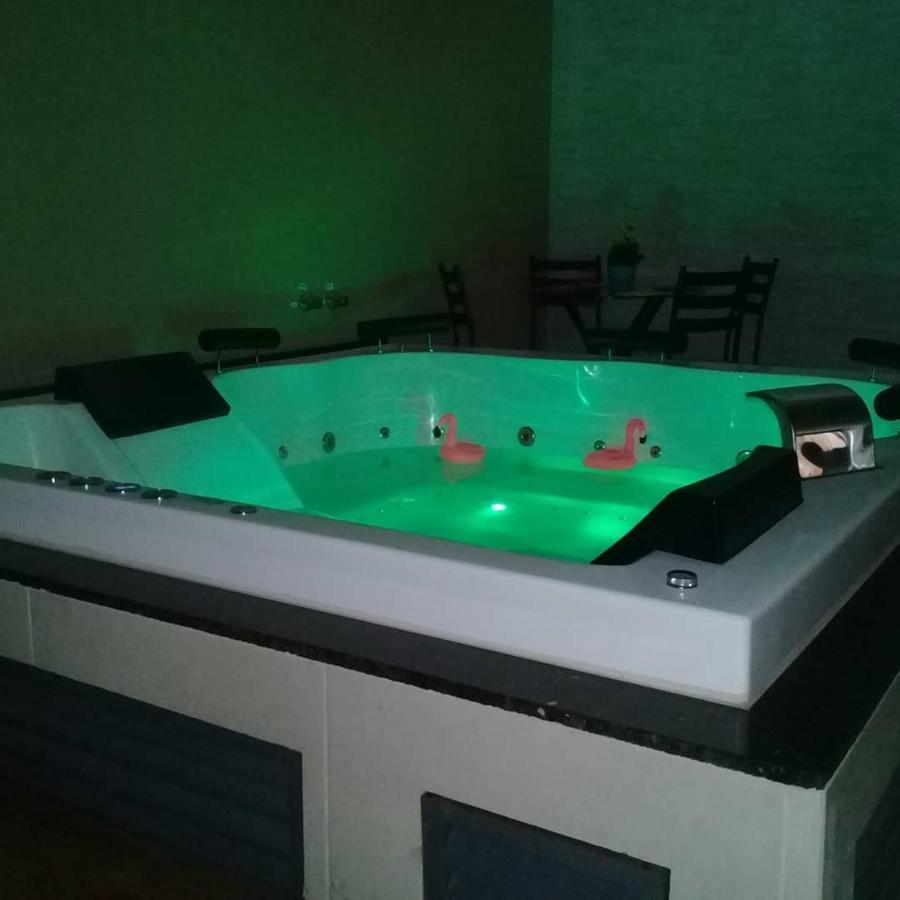 Casa Com 2 Quartos E Banheira De Hidromassagem Trindade  Luaran gambar