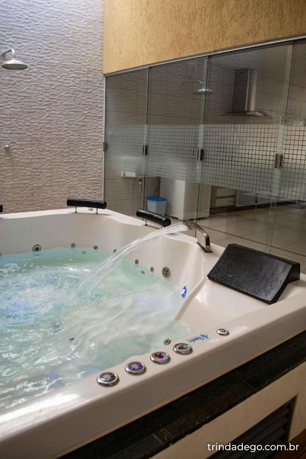 Casa Com 2 Quartos E Banheira De Hidromassagem Trindade  Luaran gambar